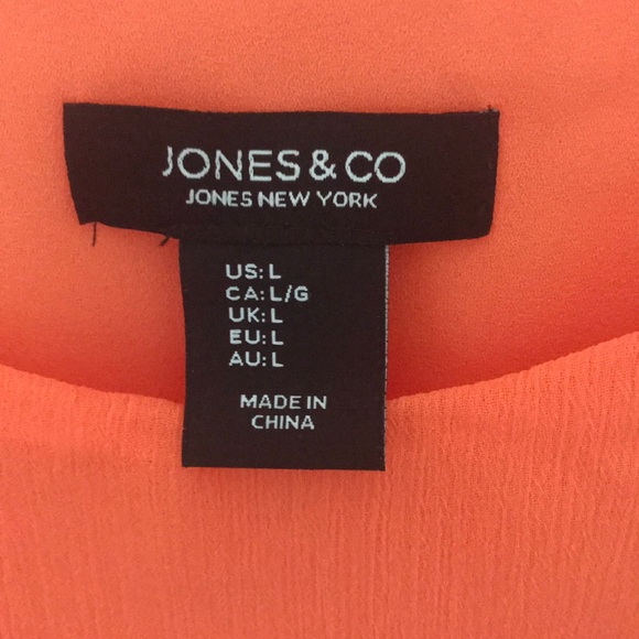 Top - Picture 2 of 2